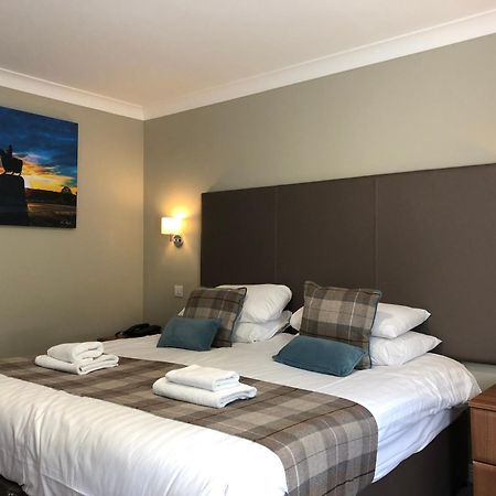 סטירלינג King Robert Hotel מראה חיצוני תמונה