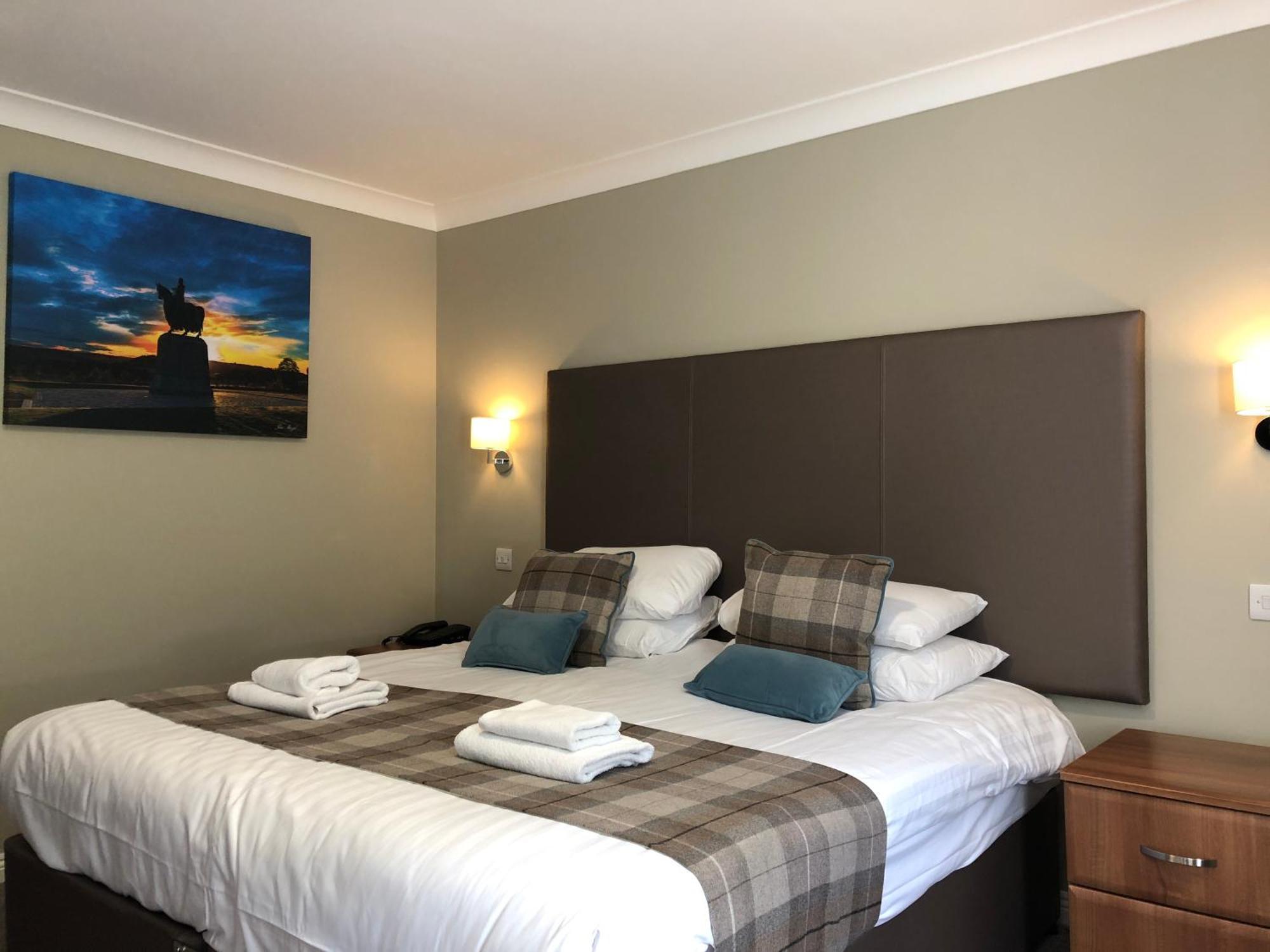סטירלינג King Robert Hotel מראה חיצוני תמונה