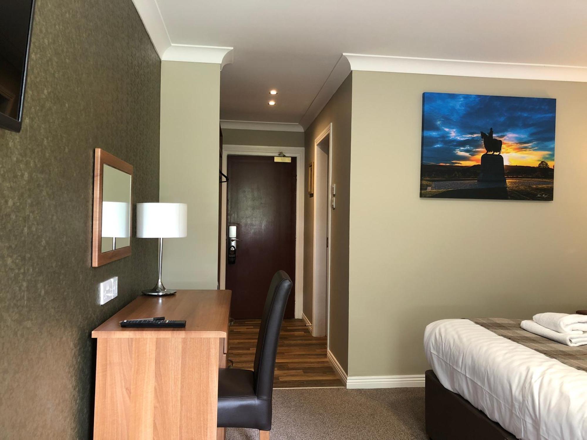 סטירלינג King Robert Hotel מראה חיצוני תמונה