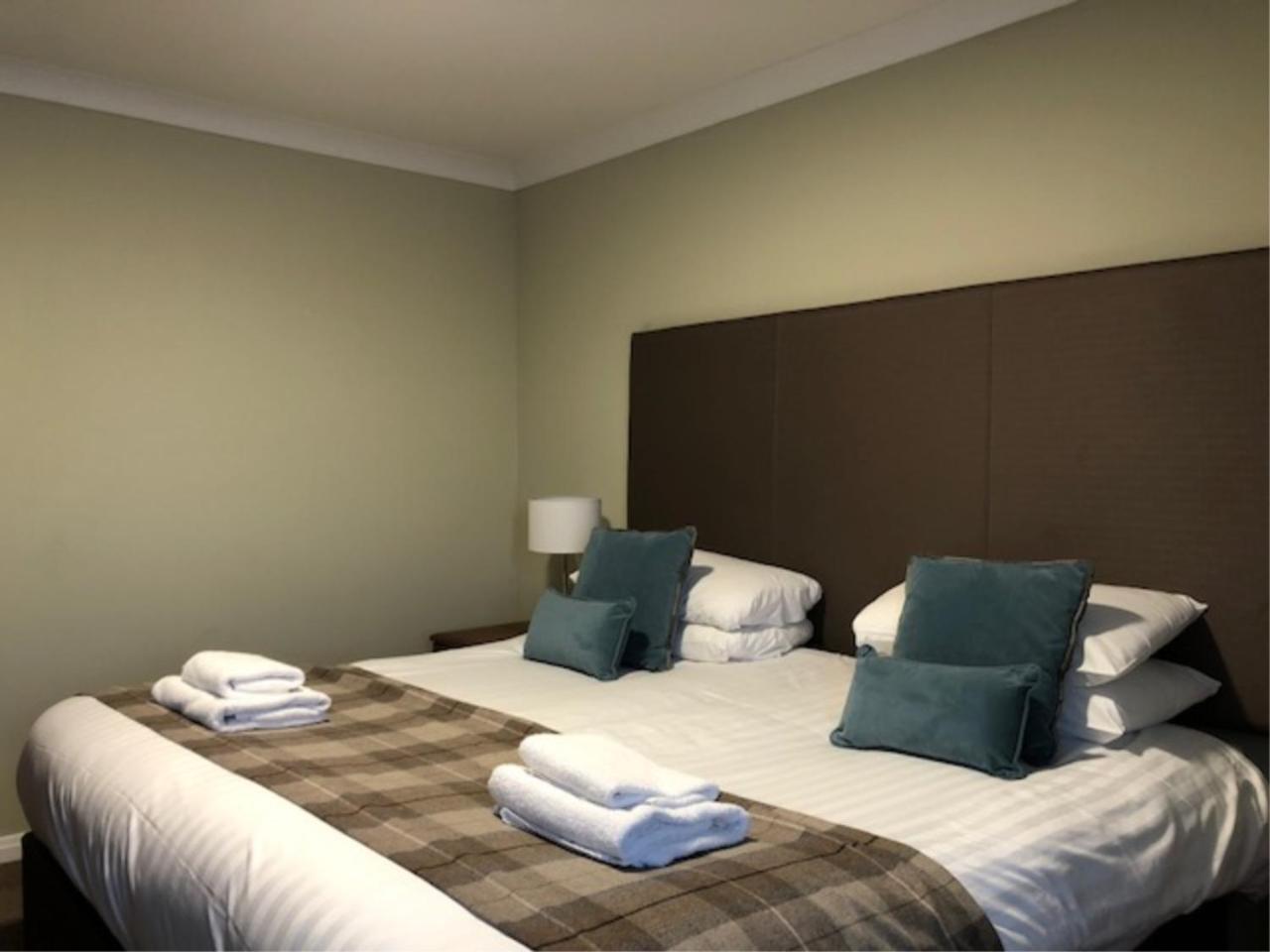 סטירלינג King Robert Hotel מראה חיצוני תמונה